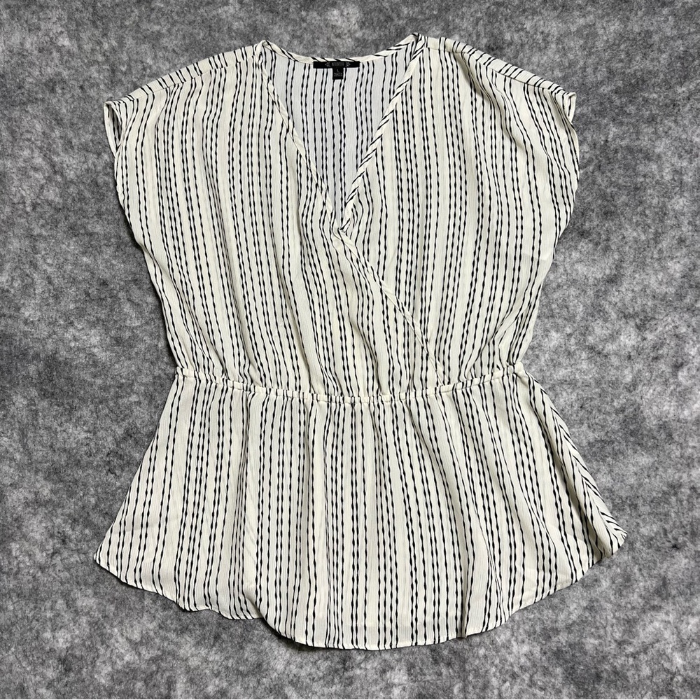 Nouvida V-Neck Blouse Women's L White Top  Striped